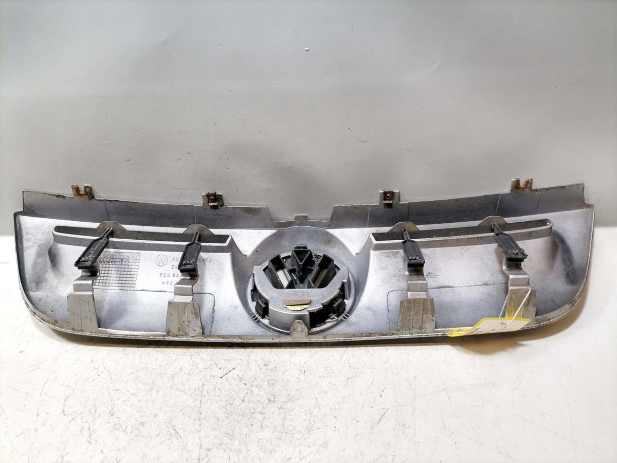 VW Polo 9N3 original K&uuml;hlergrill Bj.2008